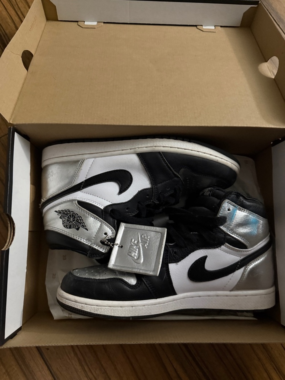 Nike Air Jordan 1 High OG - Black White Silver